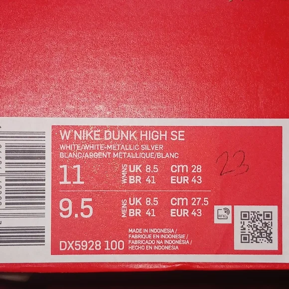 Nike Dunk High SE Streetwear/Lifestyle Shoes Size 9.5 Men/11 Women - Picture 8 of 10